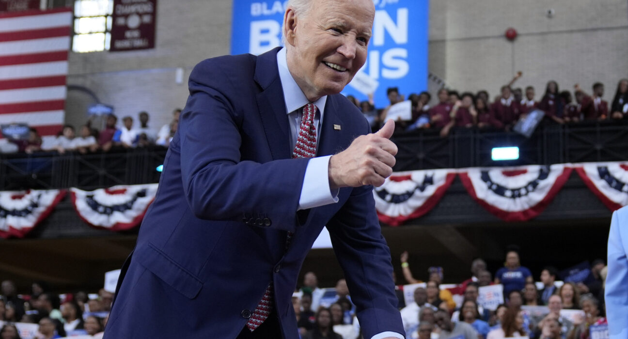 ./.Biden draws contrast with ‘pandering’ Trump in appeal to Black voters