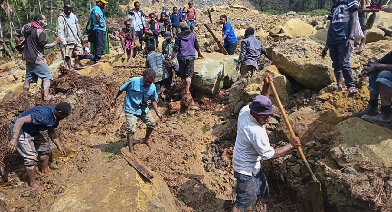 ./.Papua New Guinea cries out for help after landslide buries an estimated 2,000 people