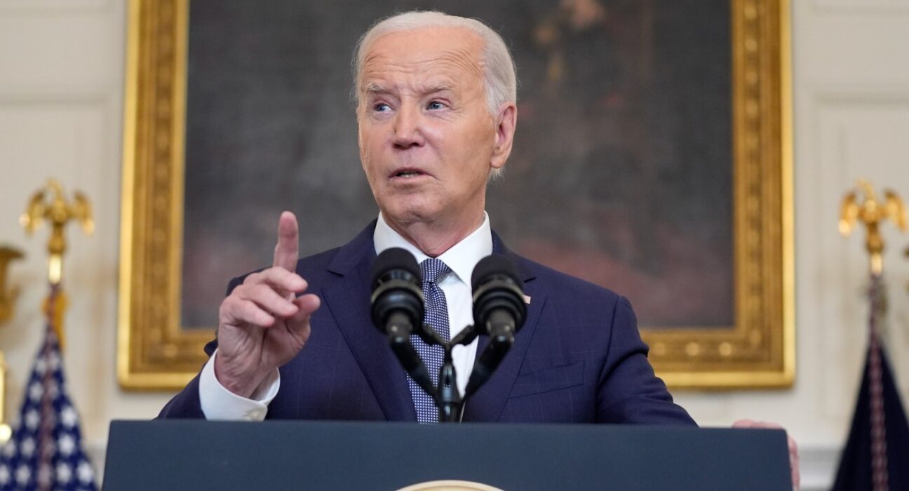 ./.In first, EPA union endorses Biden for president