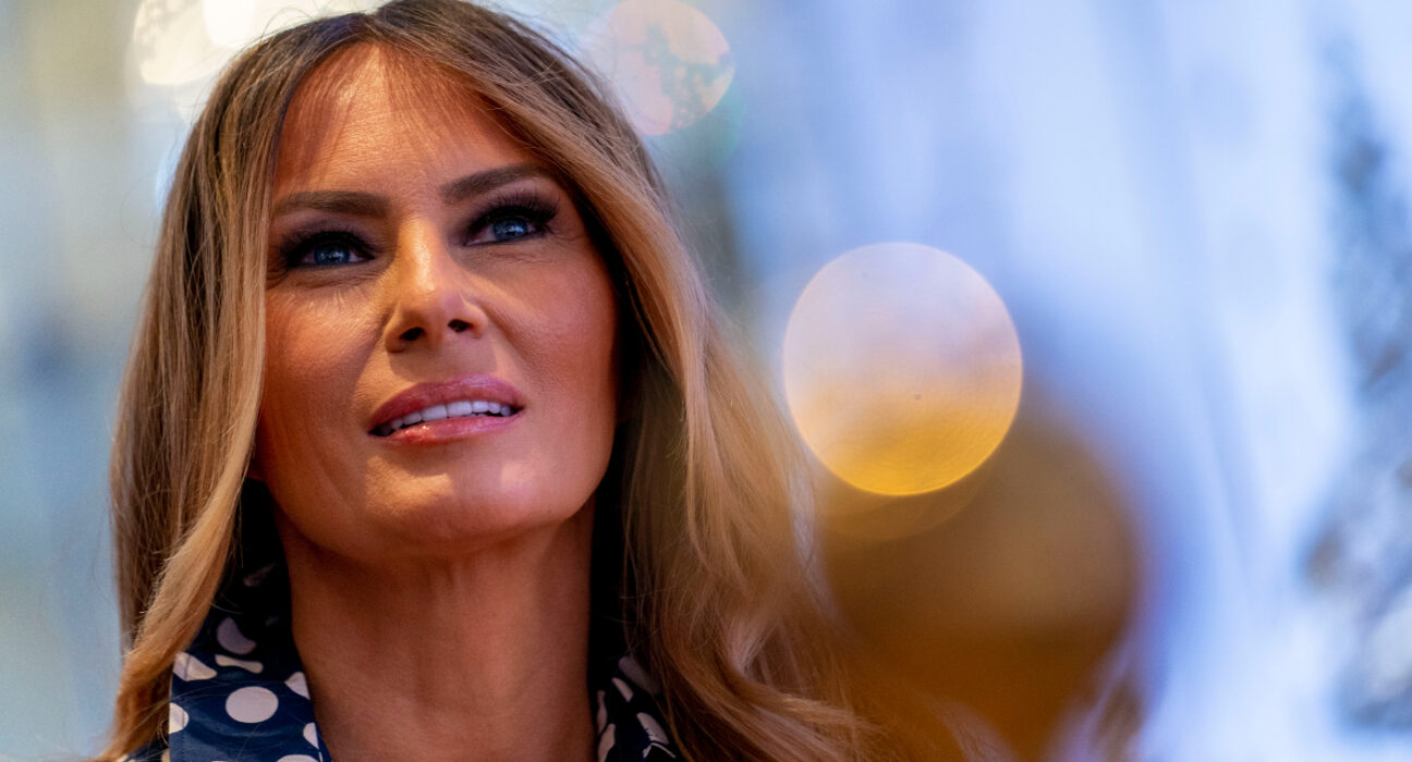 ./.Melania Trump to host fundraiser for Log Cabin Republicans